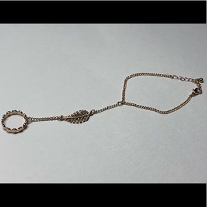 Ring chain bracelet